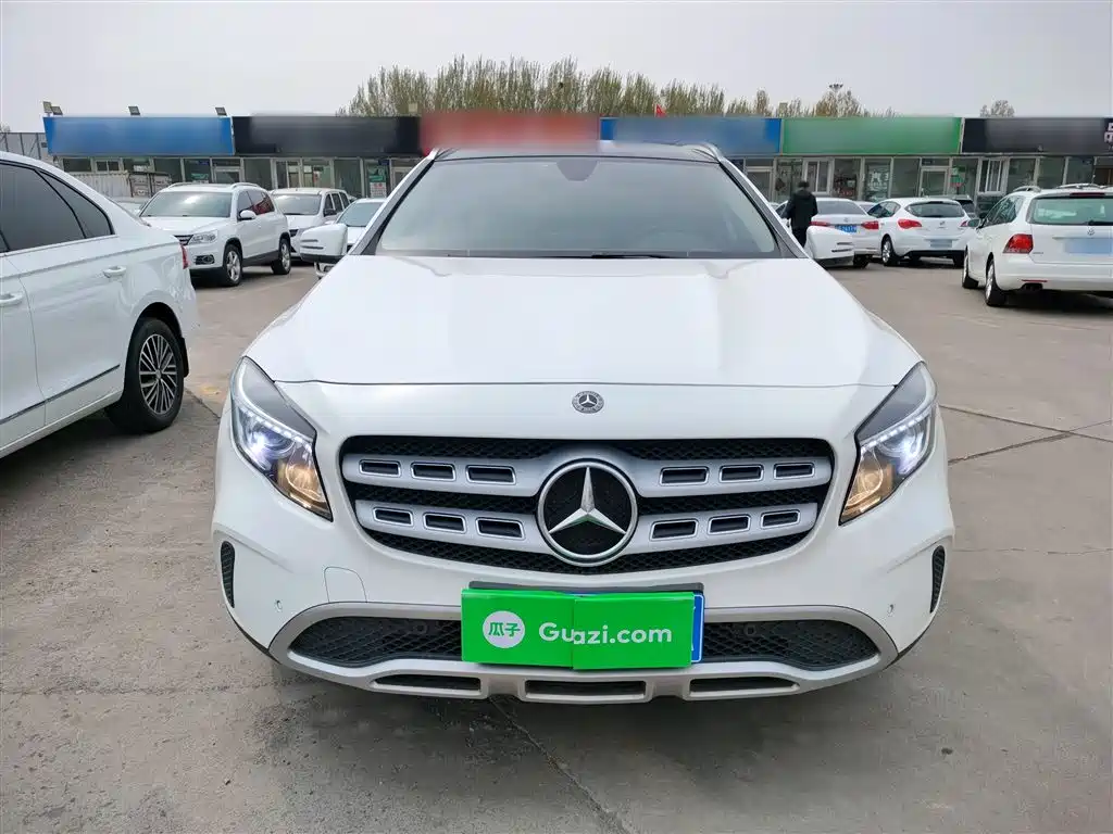 Mercedes-Benz GLA — фото 3