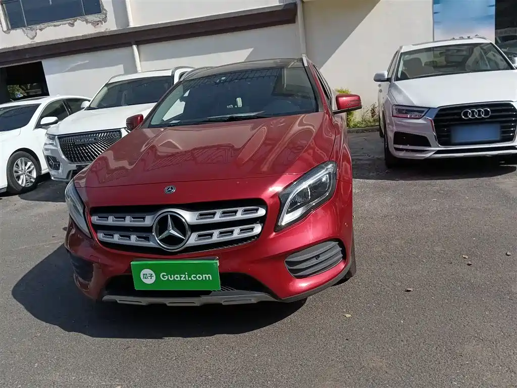 Mercedes-Benz GLA — фото 3