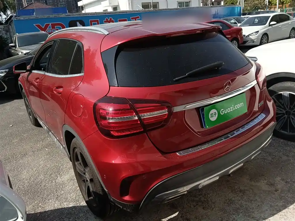 Mercedes-Benz GLA — фото 5