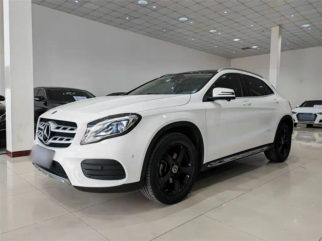 Mercedes-Benz GLA — фото 2