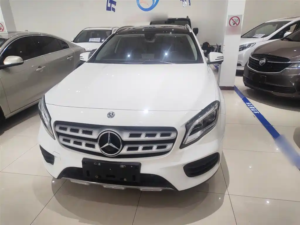 Mercedes-Benz GLA — фото 3