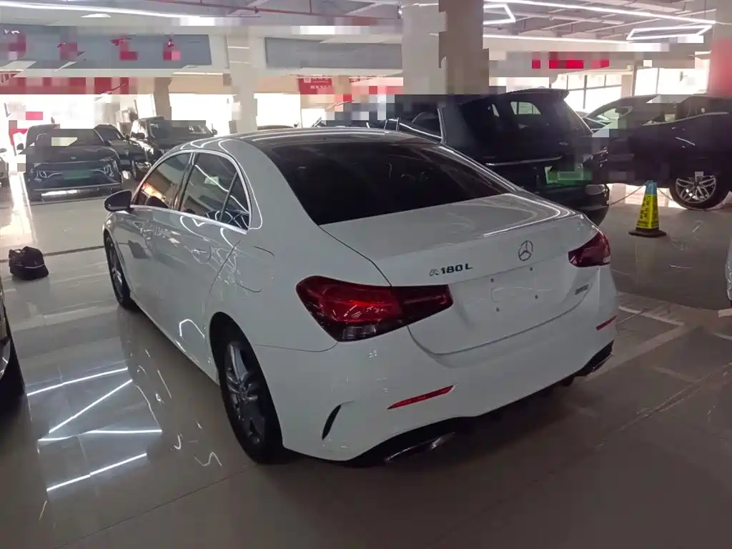 Mercedes-Benz A-Class — фото 23