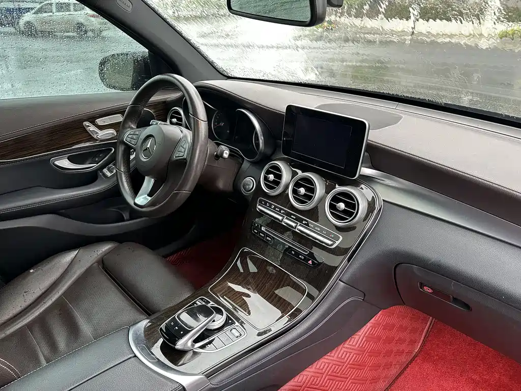 Mercedes-Benz GLC — фото 13