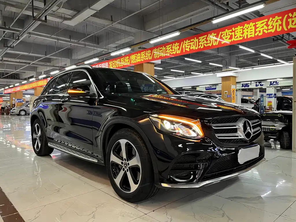 Mercedes-Benz GLC — фото 6