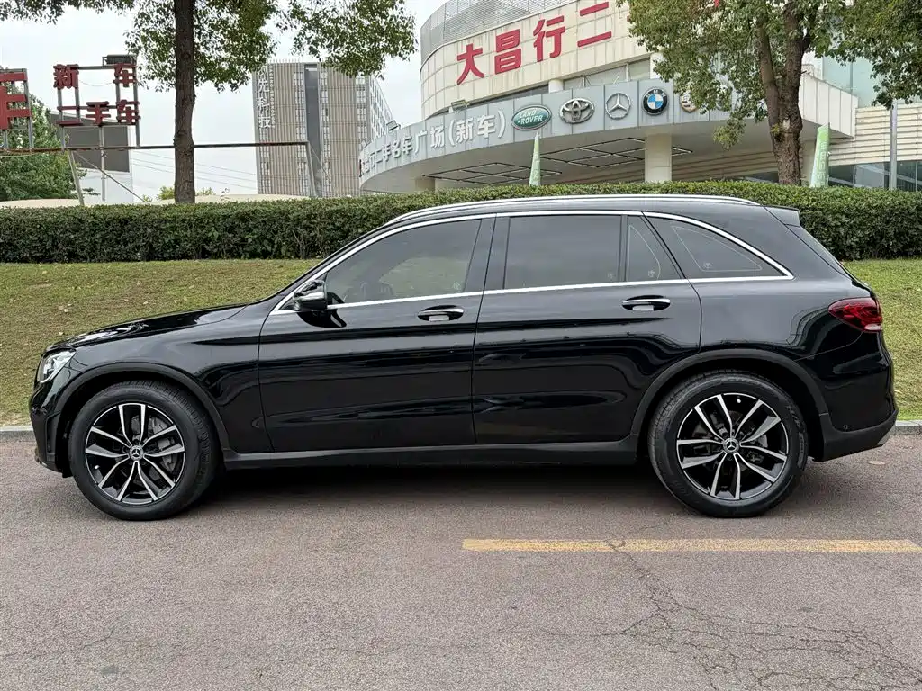 Mercedes-Benz GLC — фото 3