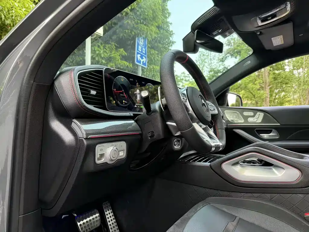 Mercedes-Benz GLE Coupe AMG — фото 16