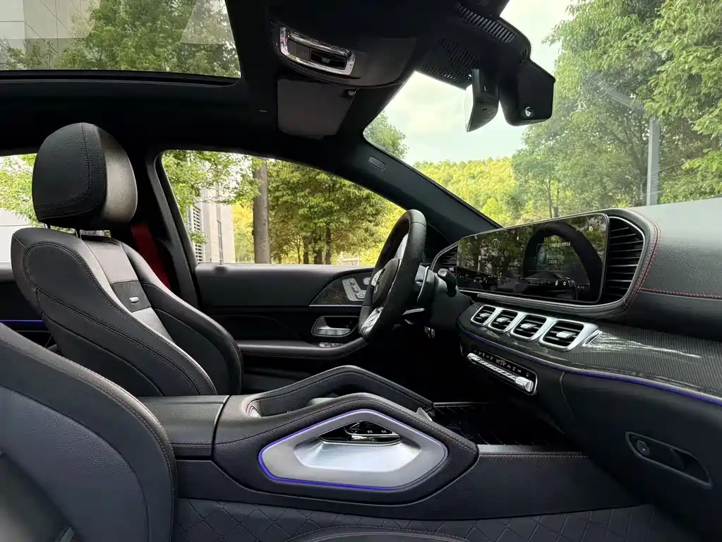 Mercedes-Benz GLE Coupe AMG — фото 10