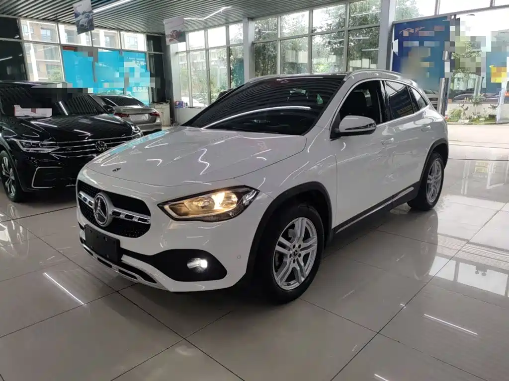 Mercedes-Benz GLA — фото 2
