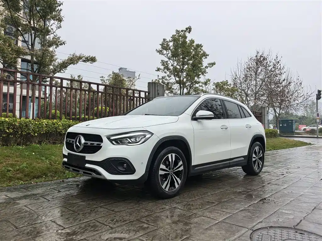 Mercedes-Benz GLA — фото 2
