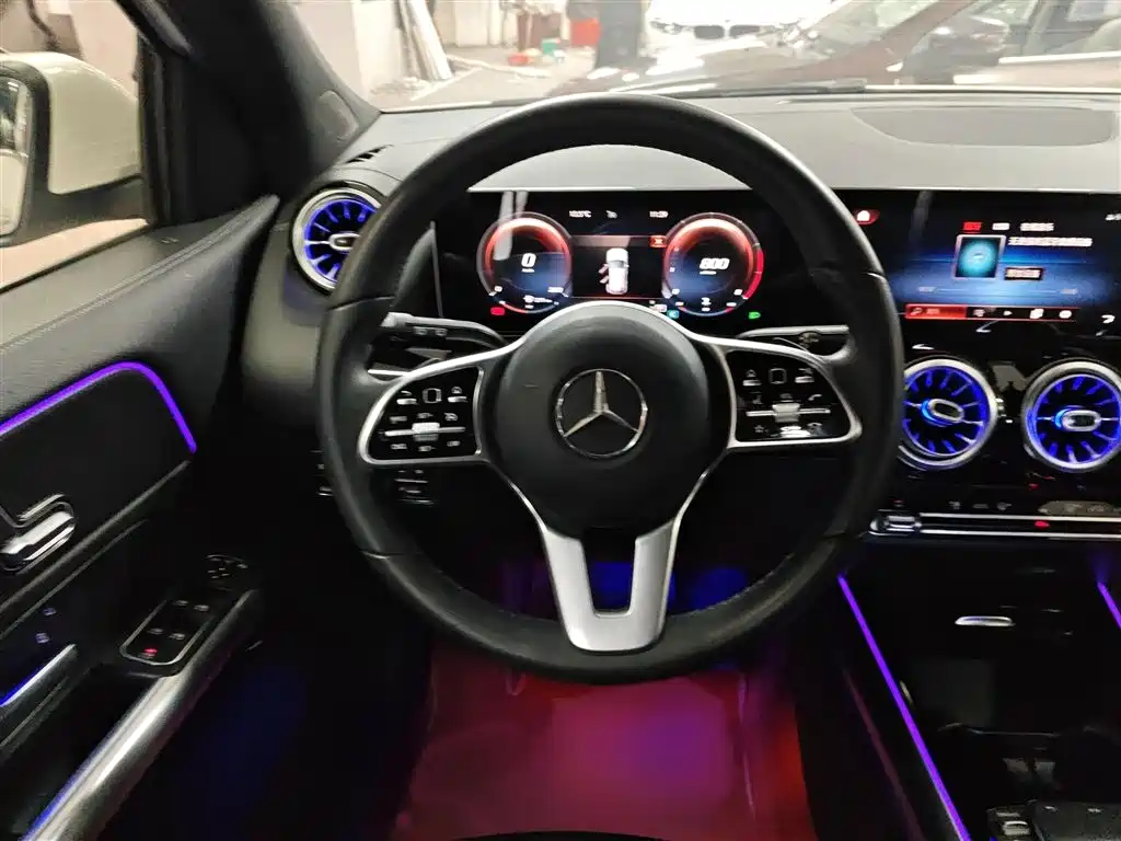 Mercedes-Benz GLA — фото 3