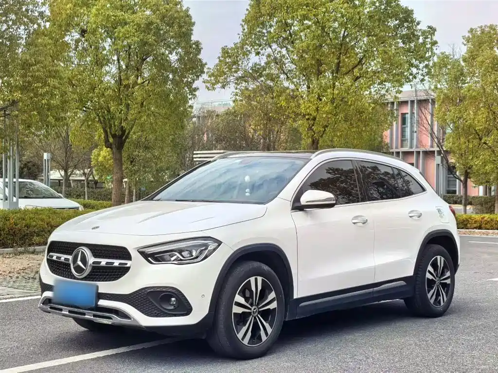 Mercedes-Benz GLA — фото 2