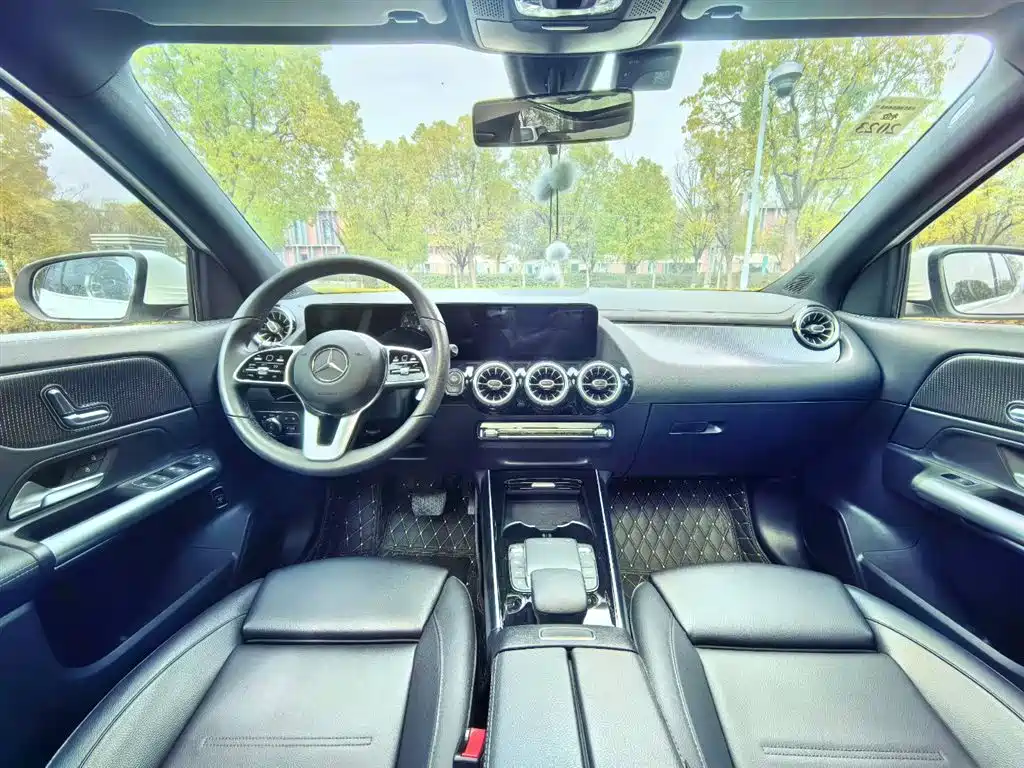 Mercedes-Benz GLA — фото 22