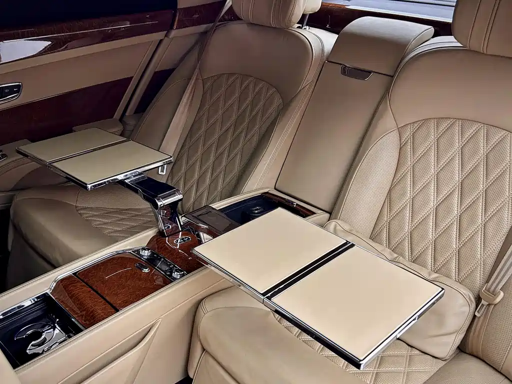 Bentley Mulsanne — фото 11