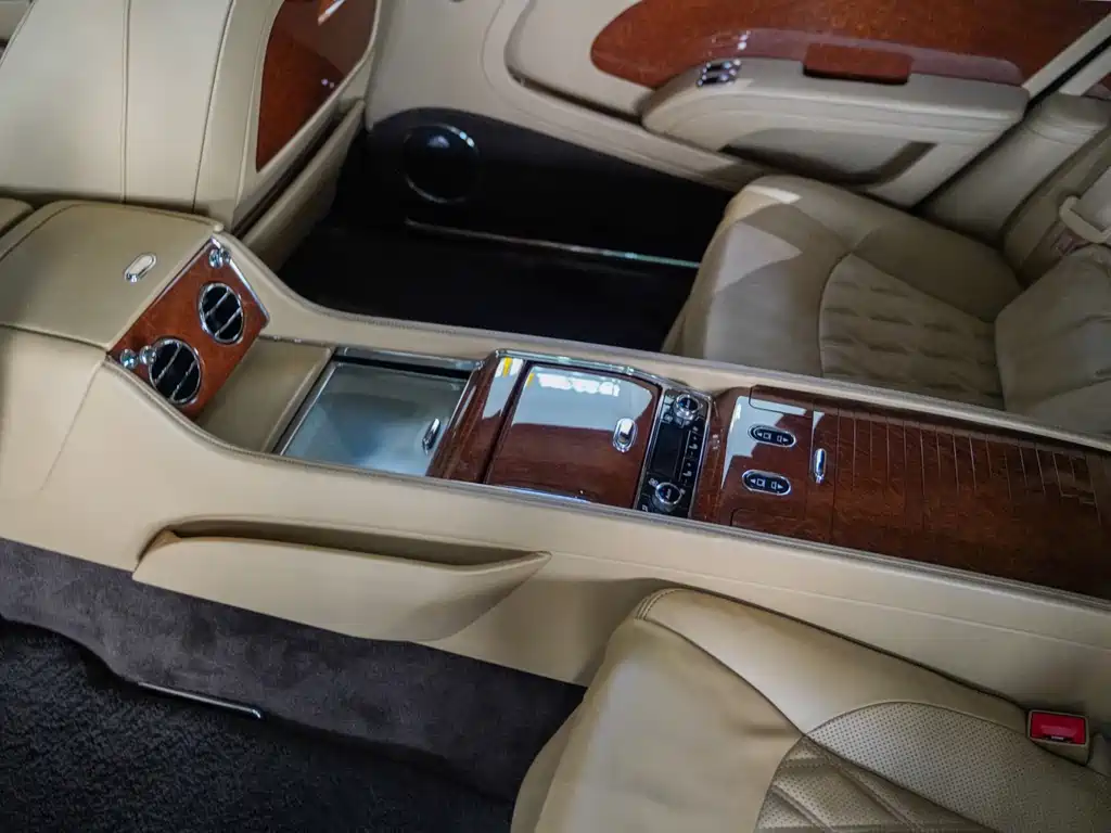 Bentley Mulsanne — фото 23