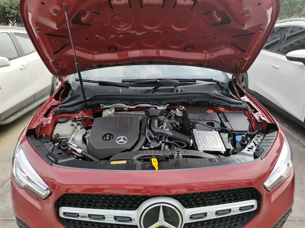 Mercedes-Benz GLA — фото 20