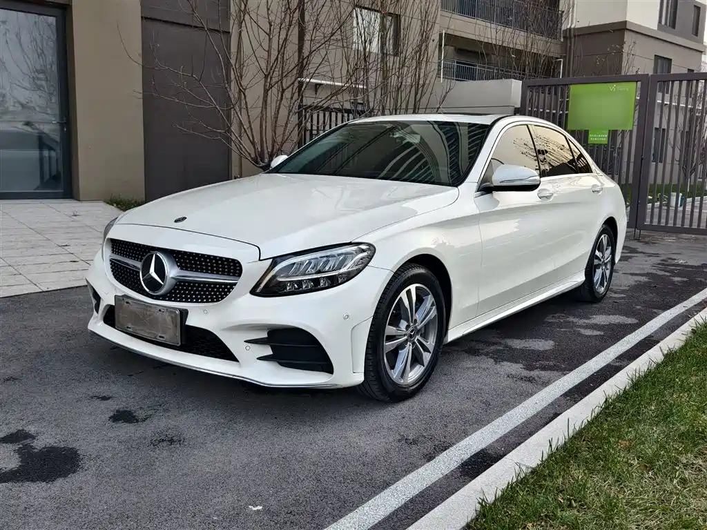 Mercedes-Benz C-Class — фото 2