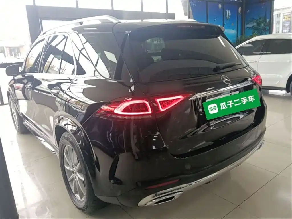 Mercedes-Benz GLE — фото 23