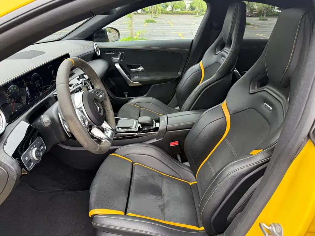 Mercedes-Benz CLA AMG — фото 11
