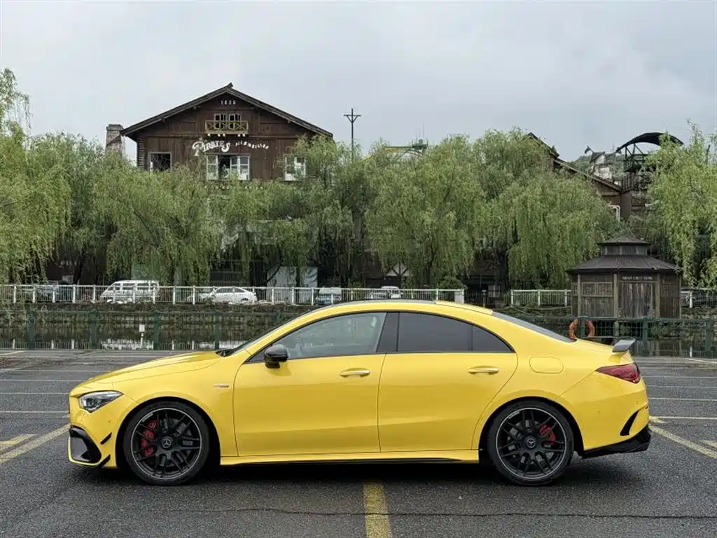 Mercedes-Benz CLA AMG — фото 5