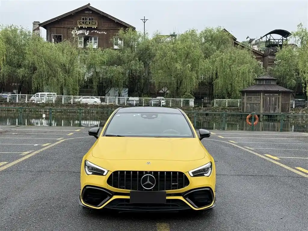 Mercedes-Benz CLA AMG — фото 6