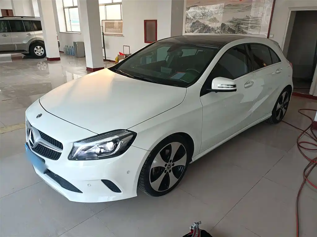 Mercedes-Benz A-Class (Import) — фото 2