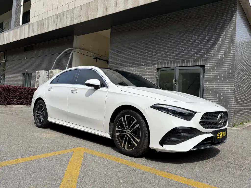 Mercedes-Benz A-Class — фото 3