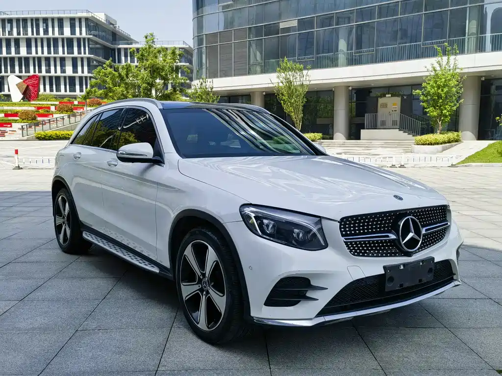 Mercedes-Benz GLC — фото 2