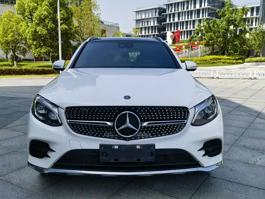 Mercedes-Benz GLC — фото 3