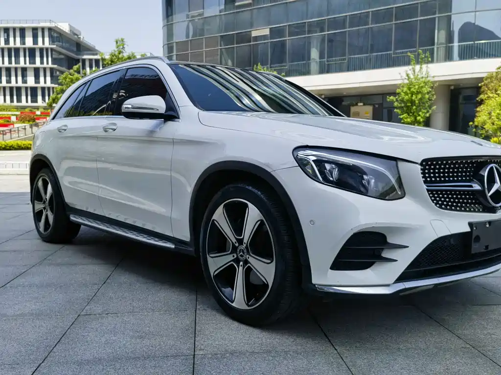Mercedes-Benz GLC — фото 7