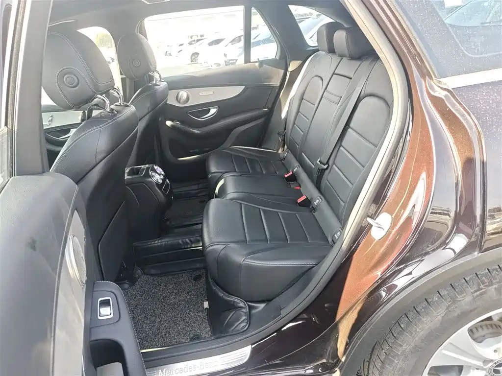 Mercedes-Benz GLC — фото 15