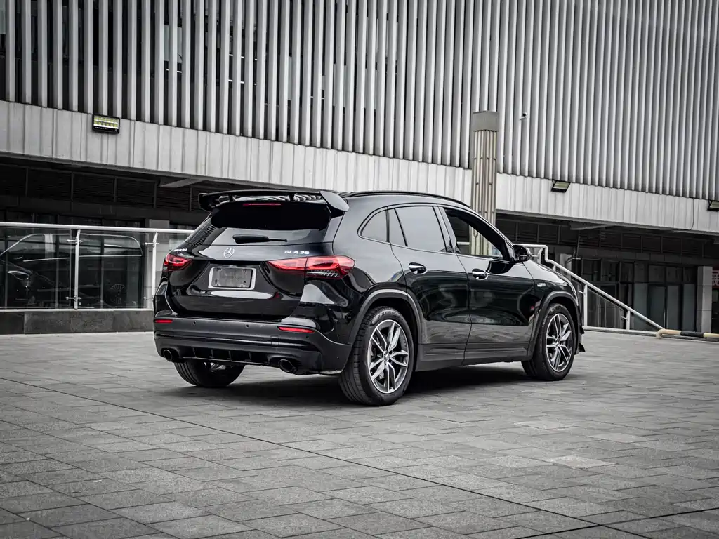 Mercedes-Benz GLA AMG — фото 4