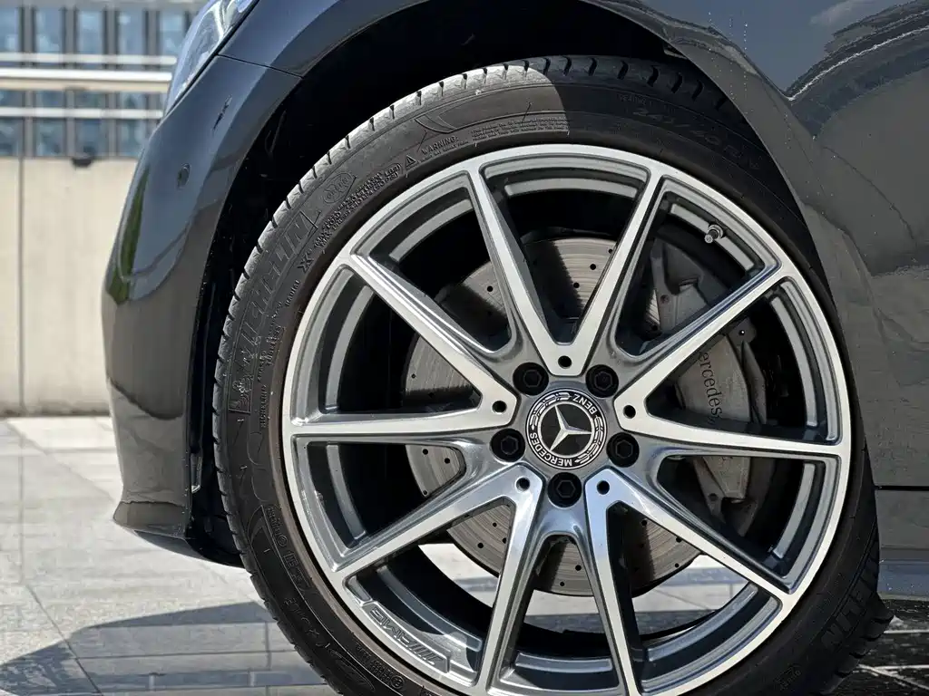 Mercedes-Benz E-Class (Import) — фото 12