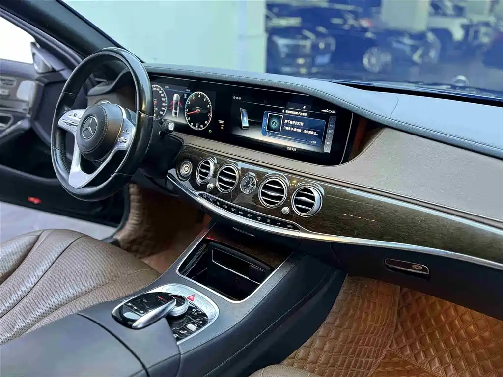 Mercedes-Benz S-Class — фото 11