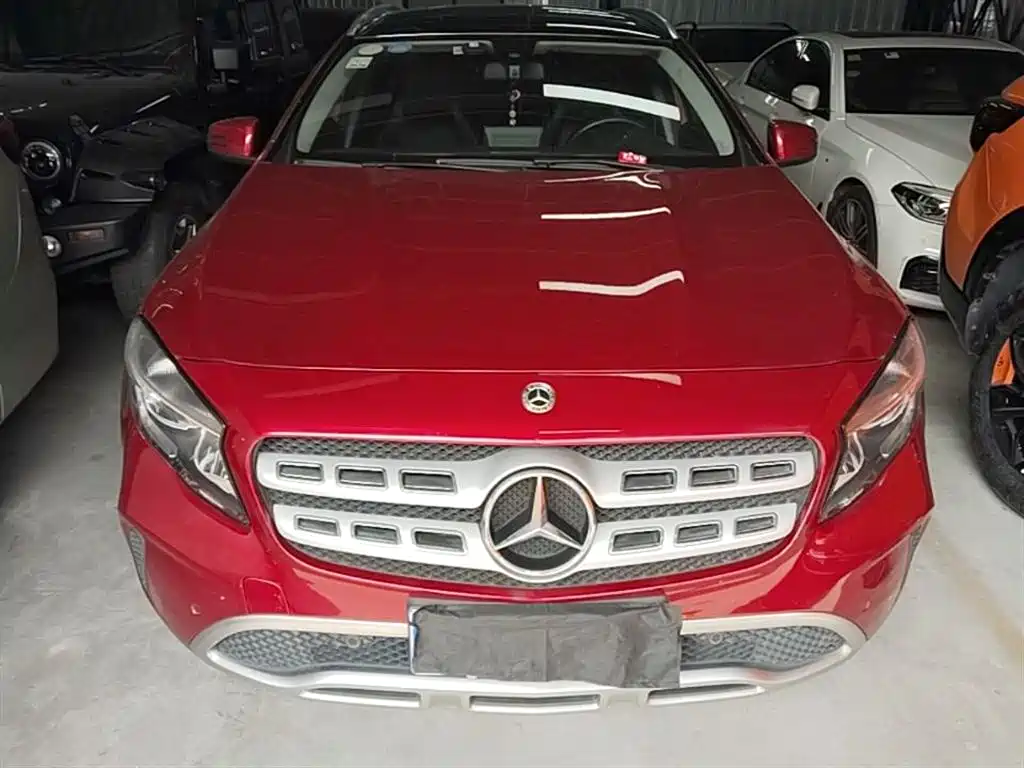 Mercedes-Benz GLA — фото 3