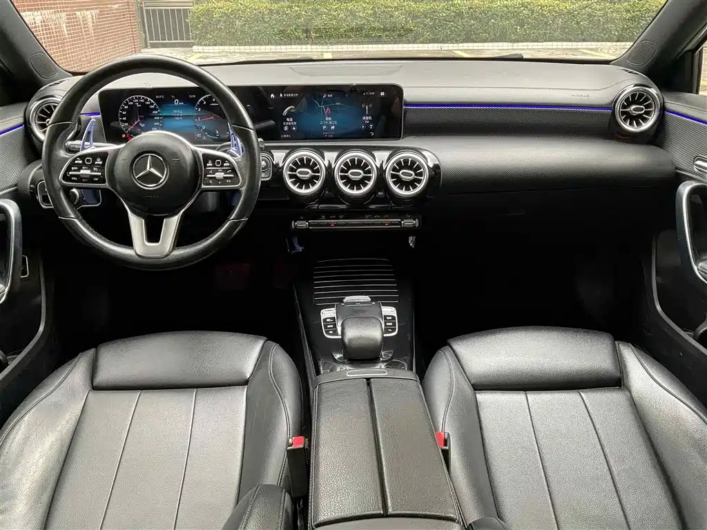 Mercedes-Benz A-Class — фото 4