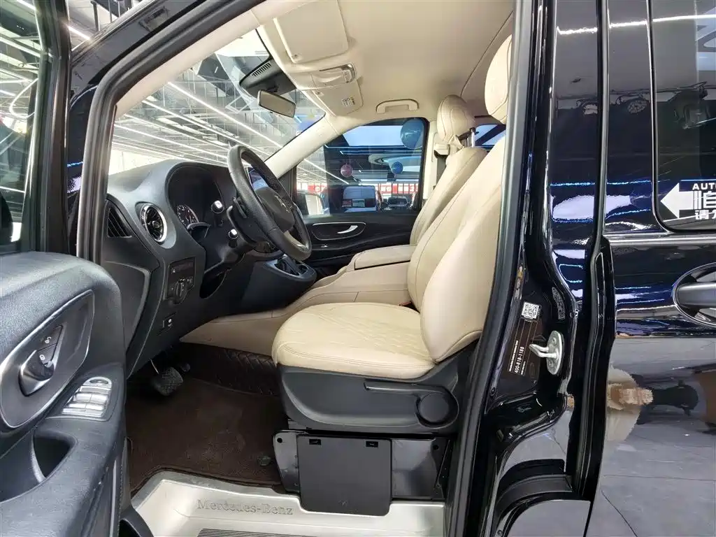 Mercedes-Benz Vito — фото 5
