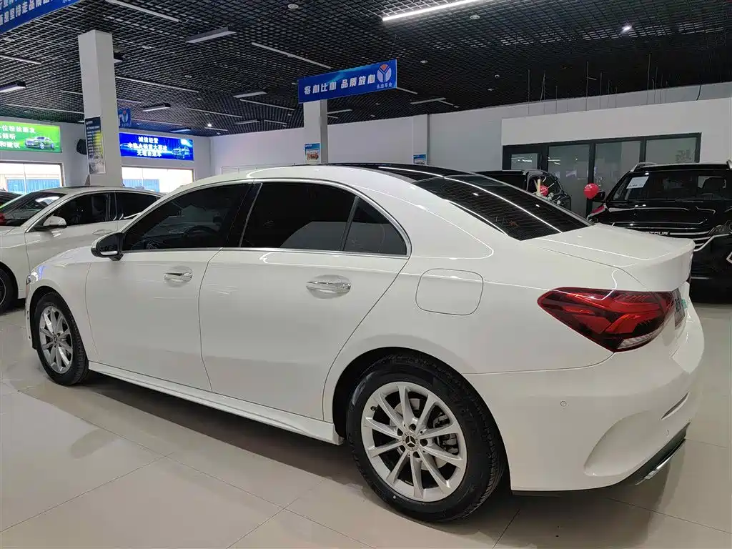 Mercedes-Benz A-Class — фото 4