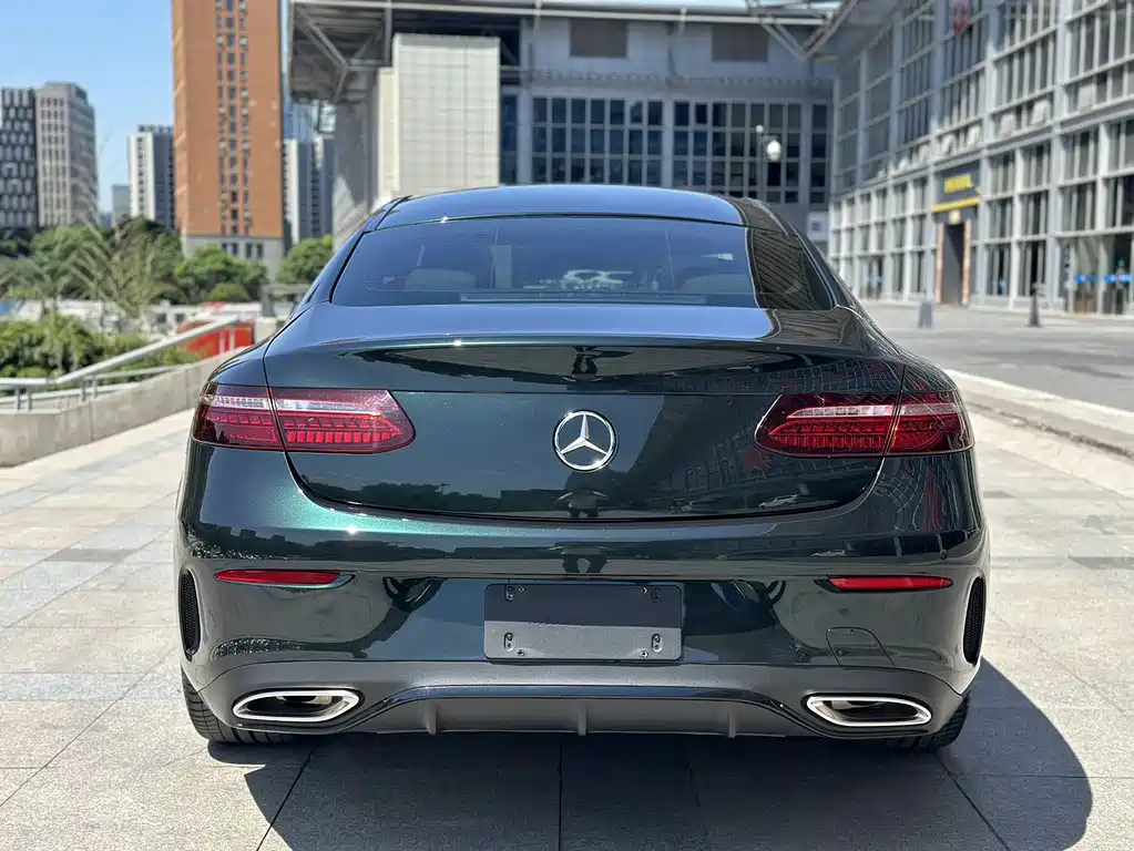 Mercedes-Benz E-Class (Import) — фото 5