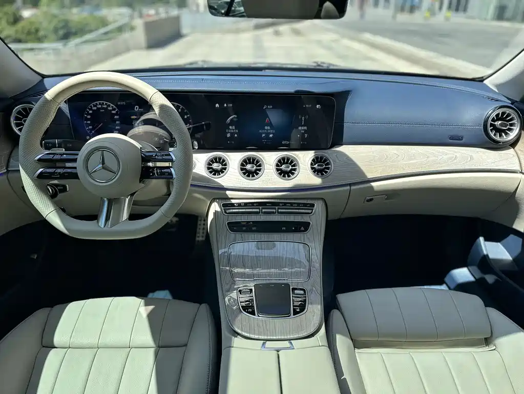 Mercedes-Benz E-Class (Import) — фото 8