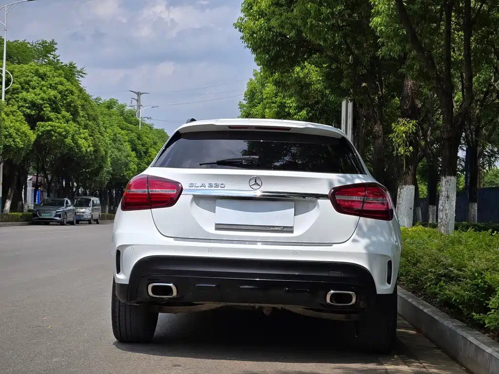 Mercedes-Benz GLA — фото 5