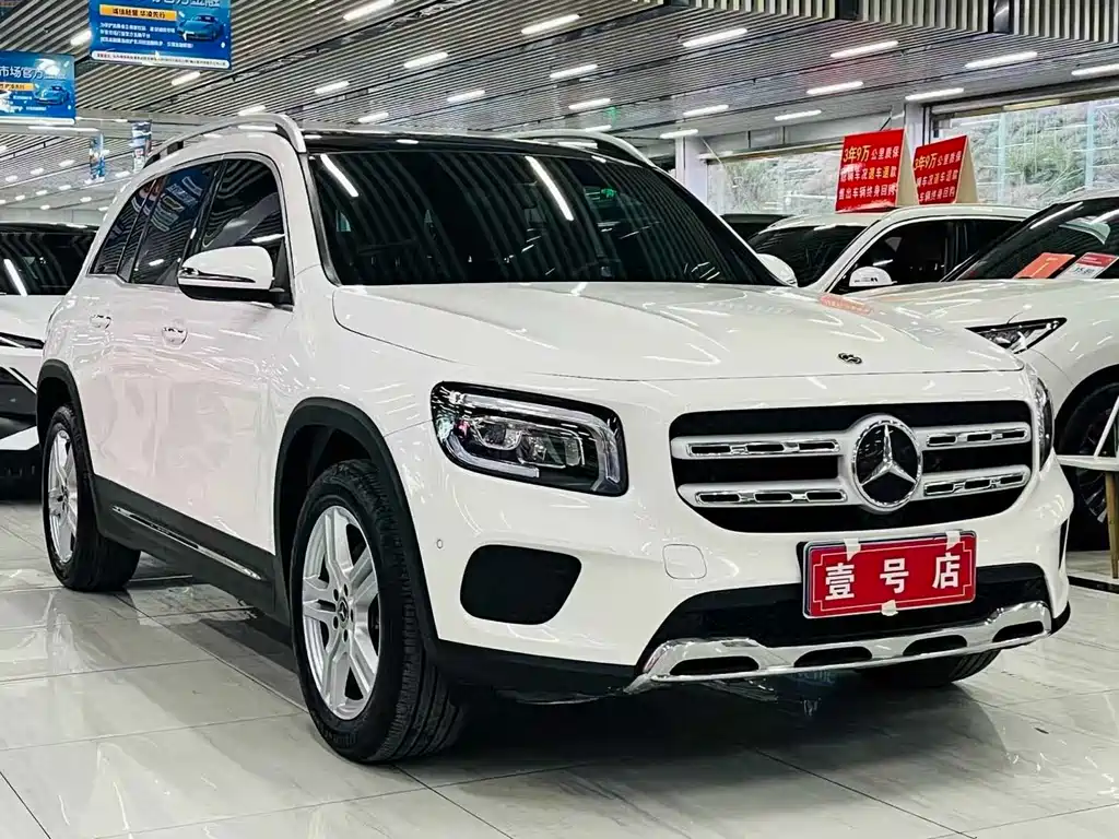Mercedes-Benz GLB — фото 3