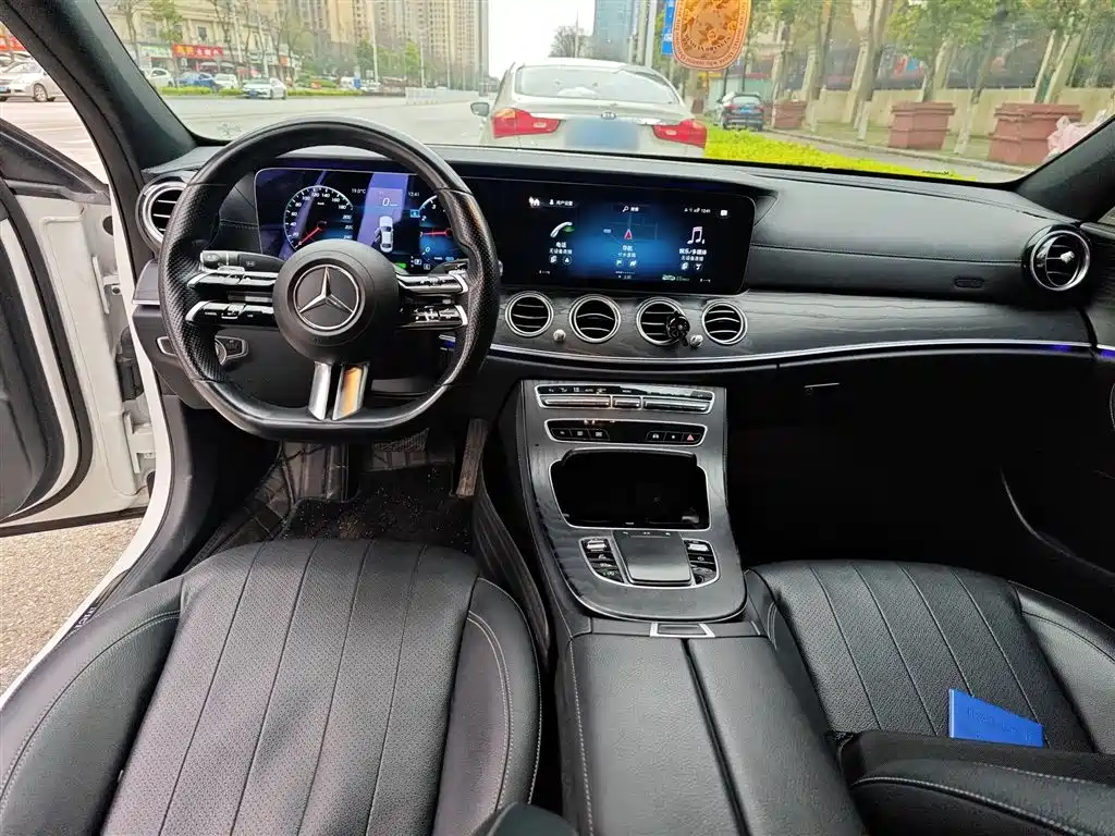 Mercedes-Benz E-Class (Import) — фото 13
