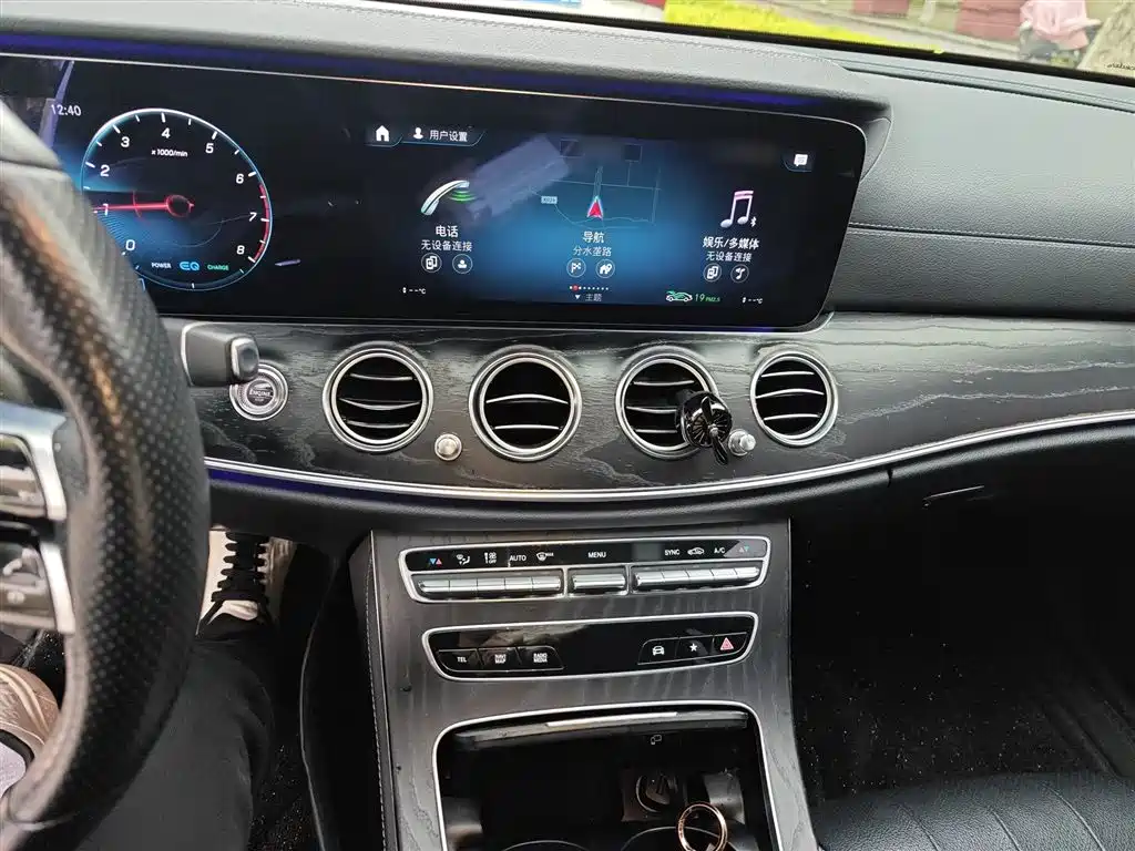 Mercedes-Benz E-Class (Import) — фото 6