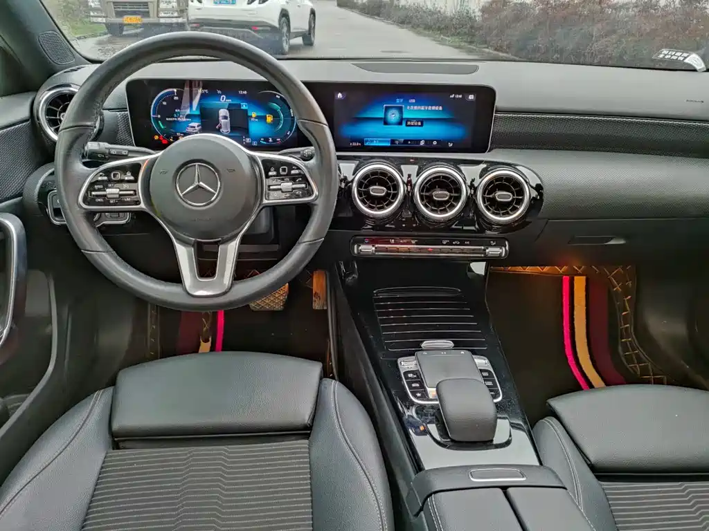 Mercedes-Benz A-Class (Import) — фото 6