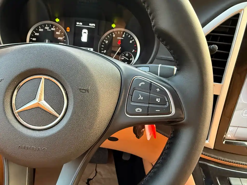 Mercedes-Benz Vito — фото 9
