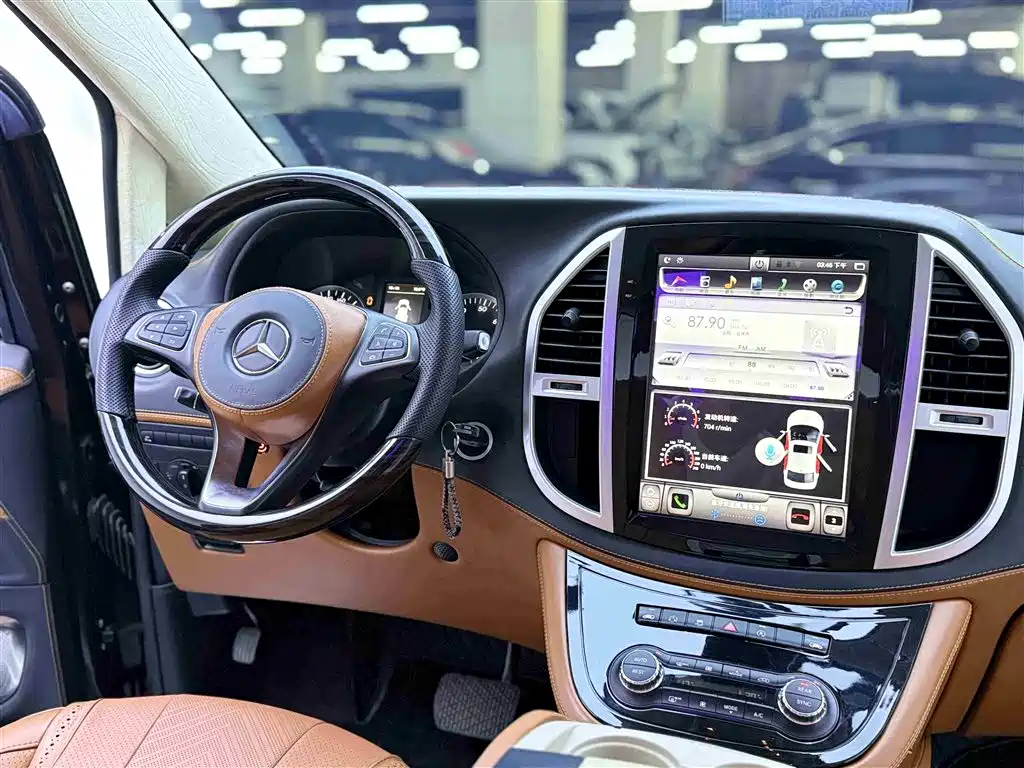 Mercedes-Benz Vito — фото 14