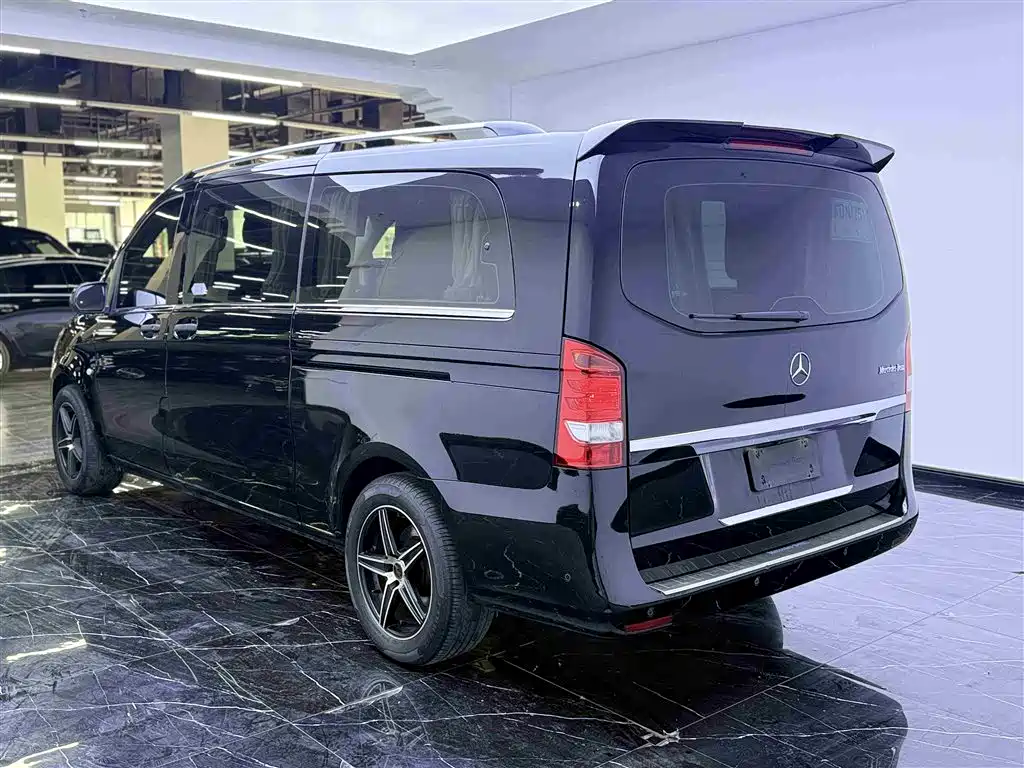 Mercedes-Benz Vito — фото 21