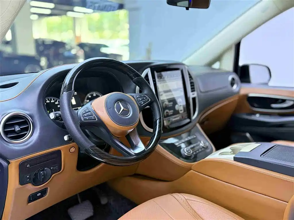 Mercedes-Benz Vito — фото 5