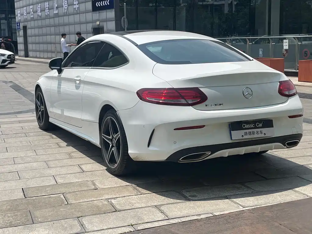 Mercedes-Benz C-Class (Import) — фото 6