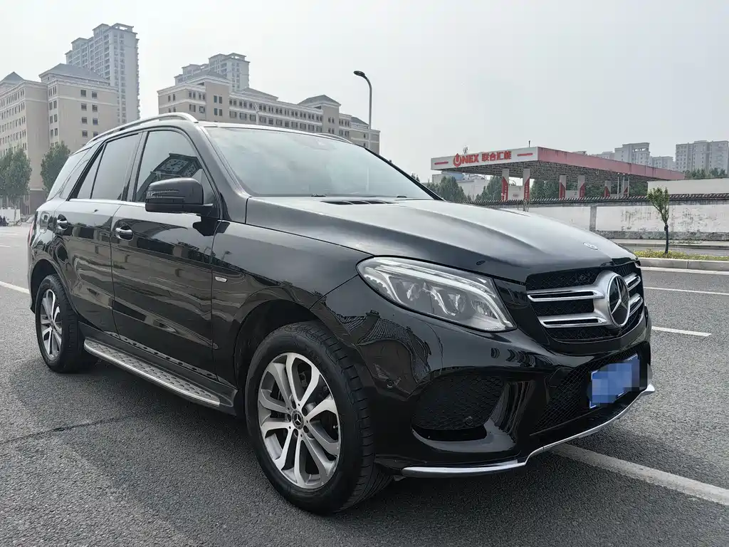 Mercedes-Benz GLE — фото 3